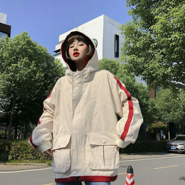 [Mã WASTMAY giảm 15% tối đa 30K đơn 150K] Áo khoác kaki form rộng phối sọc tay | BigBuy360 - bigbuy360.vn