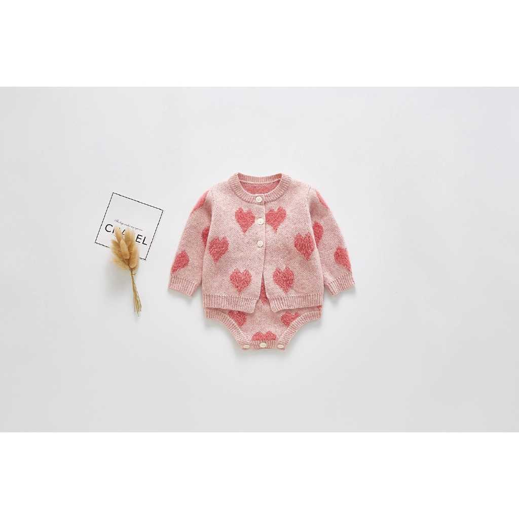Bộ áo liền quần / áo khoác cardigan họa tiết trái tim dành cho bé gái