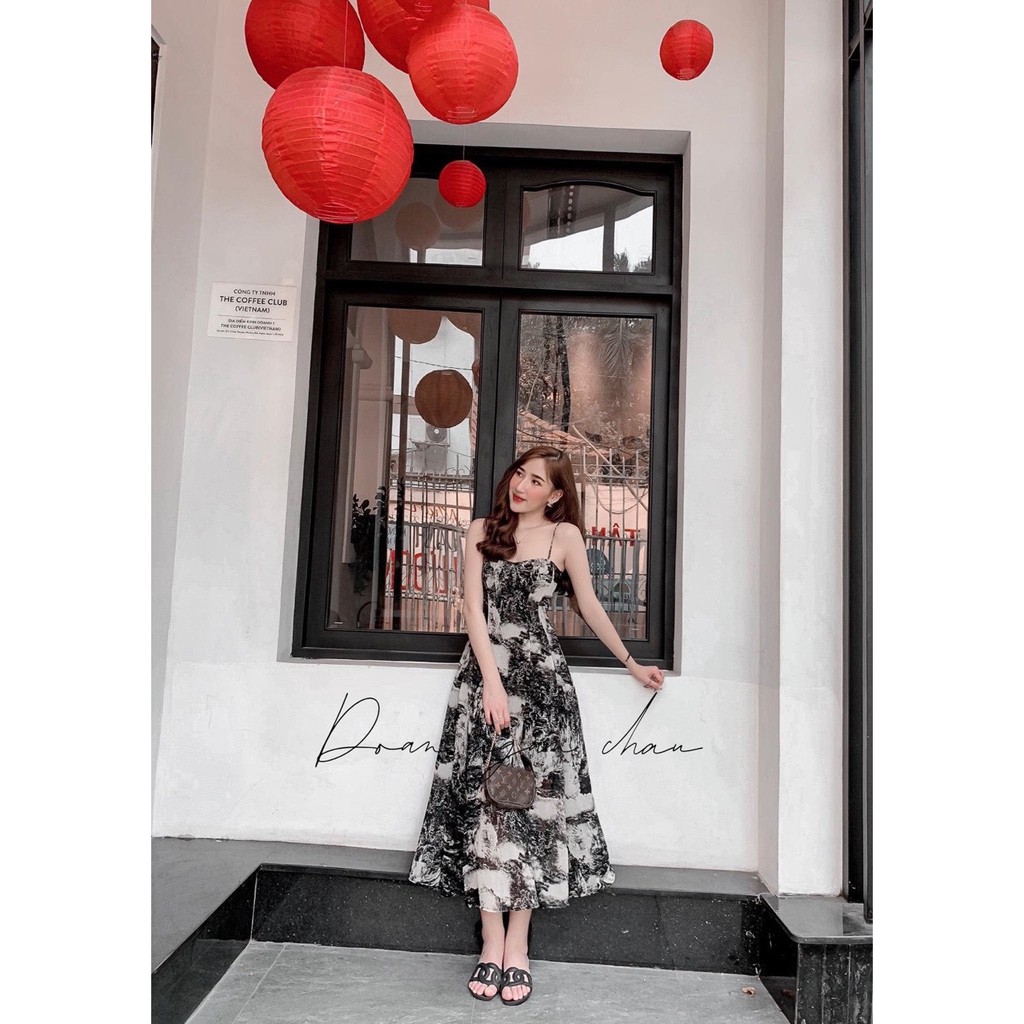 Đầm maxi hai dây dáng dài họa tiết trắng đen thướt tha, đẹp dịu dàng Lemy | BigBuy360 - bigbuy360.vn