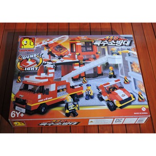 Lắp Ráp Lego, Lắp Ráp Mô Hình Xe Cứu Hỏa