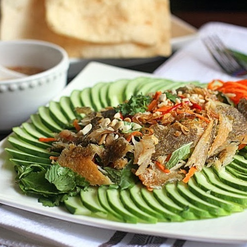 Khô cá sặc rằn Cà Mau ,ướp vị vừa ăn không mặn ,con to, thịt dai thơm , dùng chế biến được nhiều món ngon dân dã