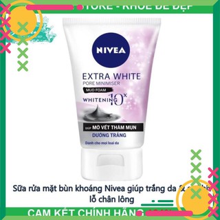 Sữa rửa mặt bùn khoáng Nivea giúp trắng da & se khít lỗ chân lông.