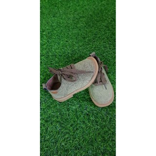 Giày da lộn bé trai size 21 mới 100%