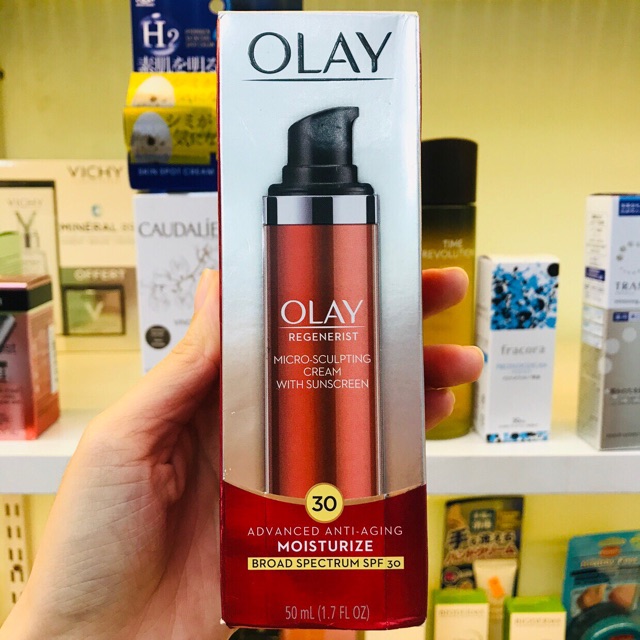 Kem Chống Nắng Dưỡng Ẩm Chống Lão Hóa Olay