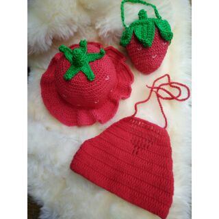 Mũ dâu tây cho bé