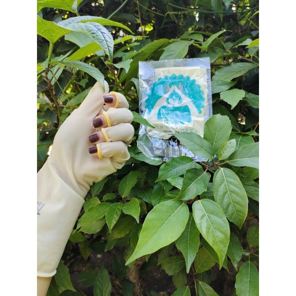 ( xả kho) găng tay xỏ ngón gội đầu