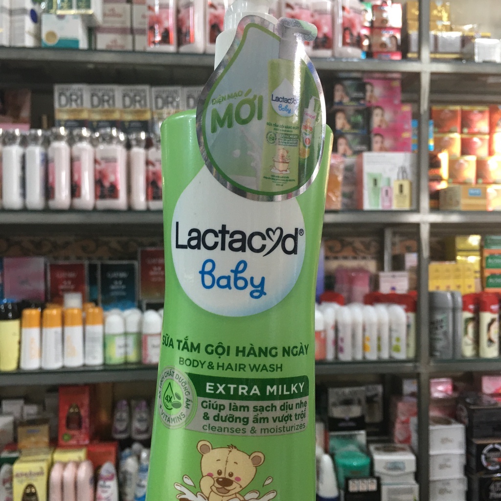 Sữa tắm gội trẻ em Lactacyd Milky vòi 500ml