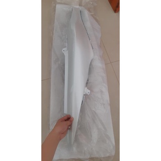 Ốp sườn Jupiter FI trắng Yamaha