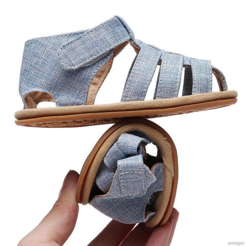 Xăng đan đế cao su mềm chống trượt cho trẻ tập đi