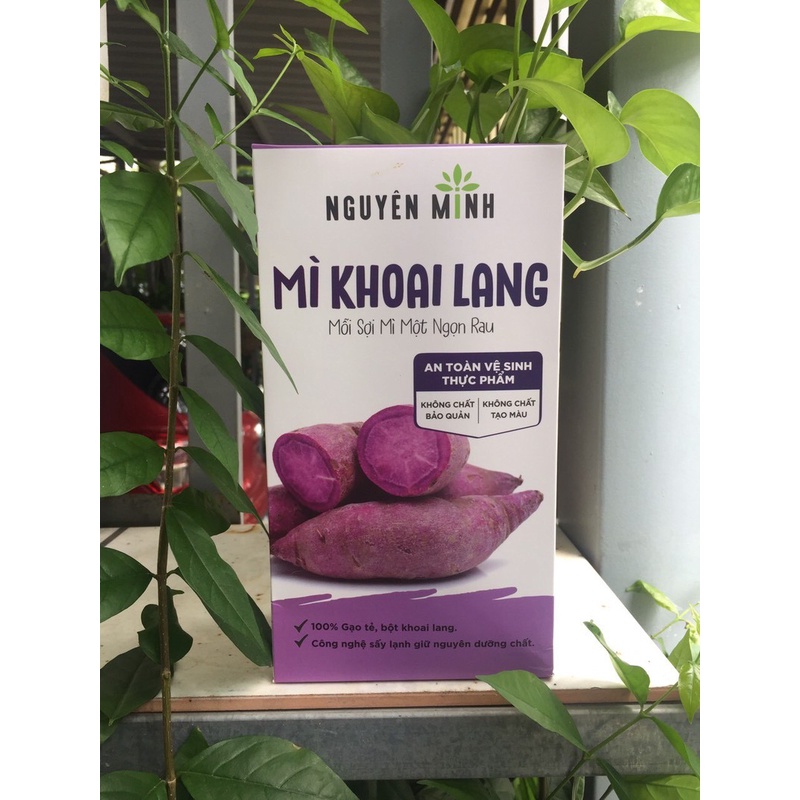 Bún rau củ vị Khoai lang tím Nguyên Minh (hộp 300gr) - Mỗi cọng bún 1 cọng rau - Phù hợp cho bé bé ăn dặm