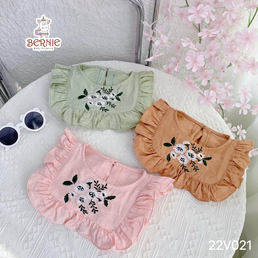 Váy Baby Doll thêu hoa ngực Bernie