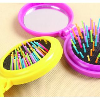 Bộ dụng cụ gương lược mini đẹp dành cho tóc xoăn