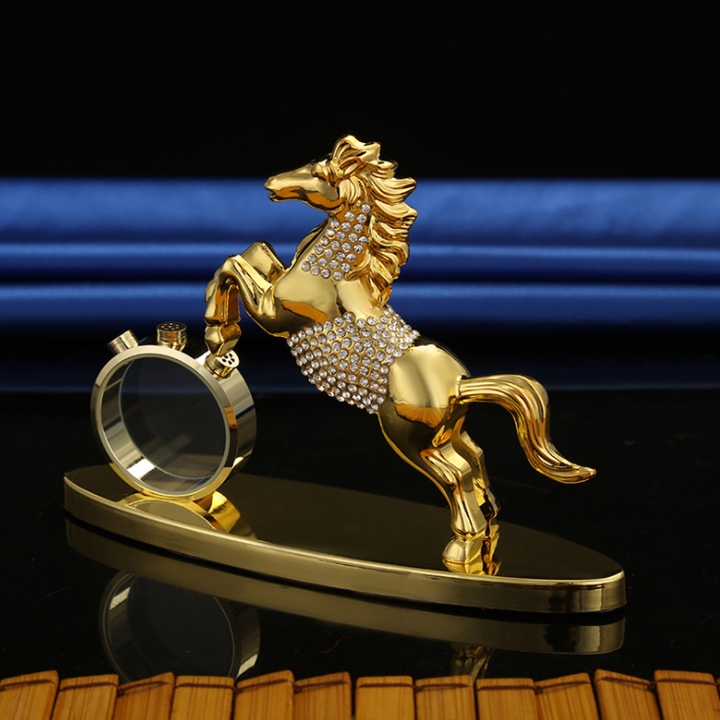 Tượng ngựa mạ vàng đính đá kèm nước hoa trang trí -  Kich thước: 20x15x6.5CM