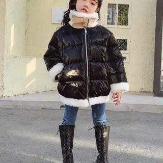 Áo phao viền lông trẻ em