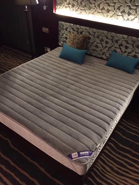 Thảm giường cao cấp