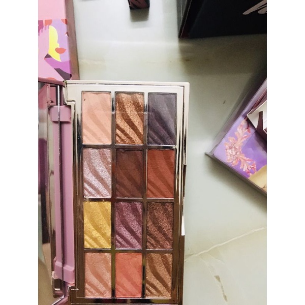 (HÀNG SẴN) BẢNG MÀU BOXYCHARM CHUẨN AUTH | BigBuy360 - bigbuy360.vn