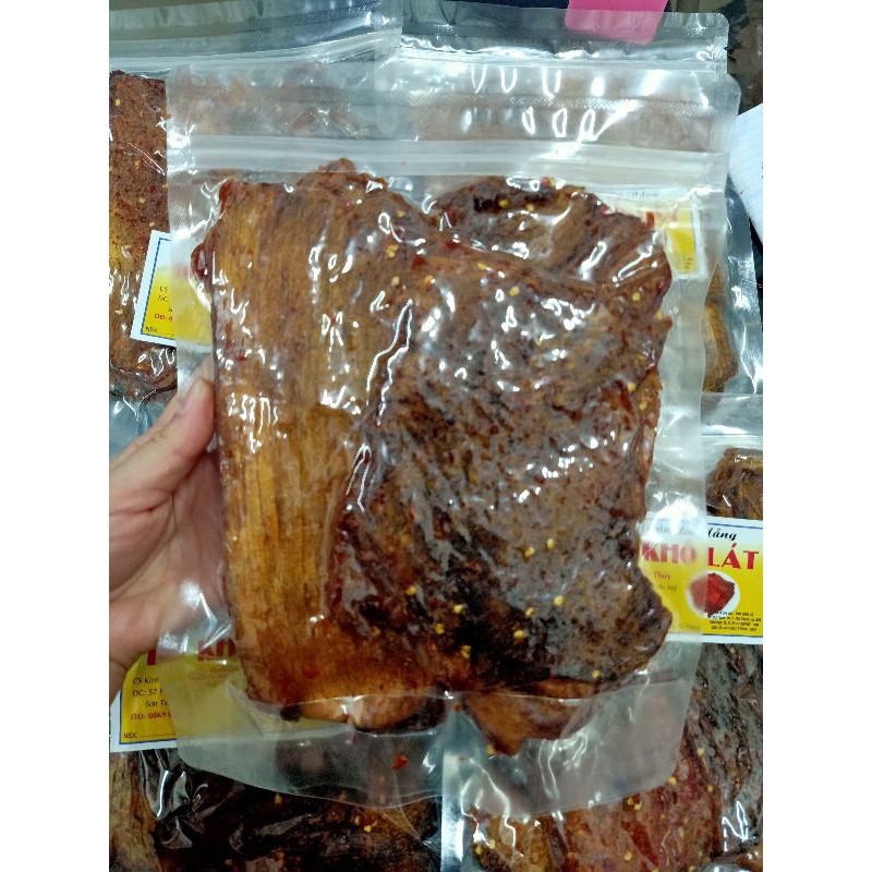 Khô bò miếng Đà Nẵng túi 500gr làm từ thịt bò núi ngon chuẩn vị nhà làm