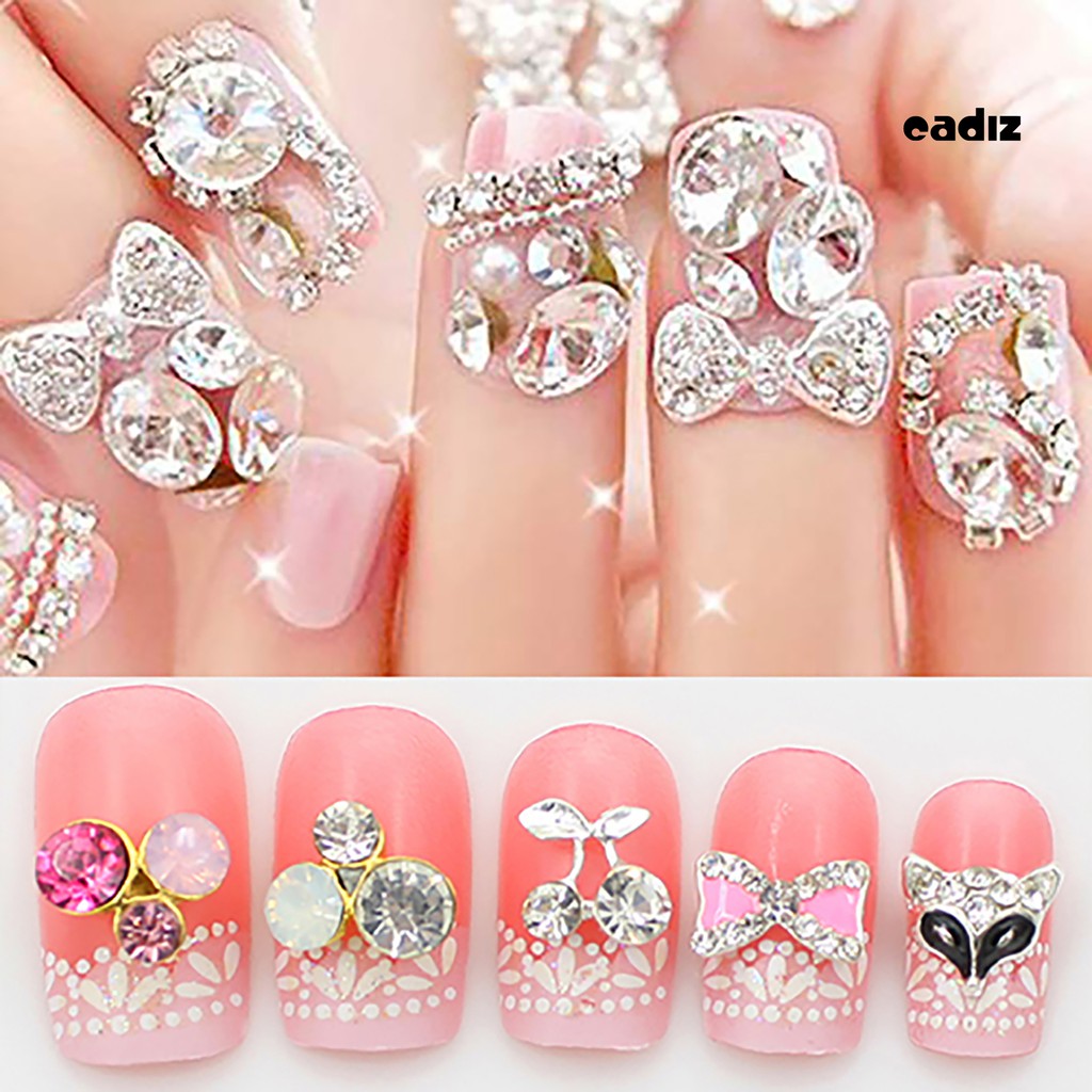 [Hàng mới về] Bộ 10 Đá Trang Trí Móng Tay Nhiều Màu Tinh Tế