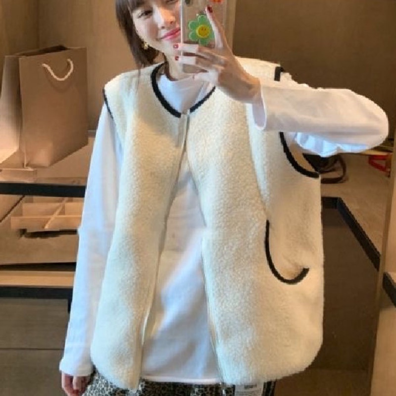 Áo Khoác Len Lông Cừu Không Tay Màu Sắc Tương Phản Phong Cách Hàn Quốc