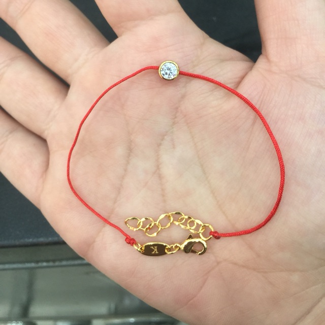 Vòng tay chỉ đỏ kim vàng thái lan