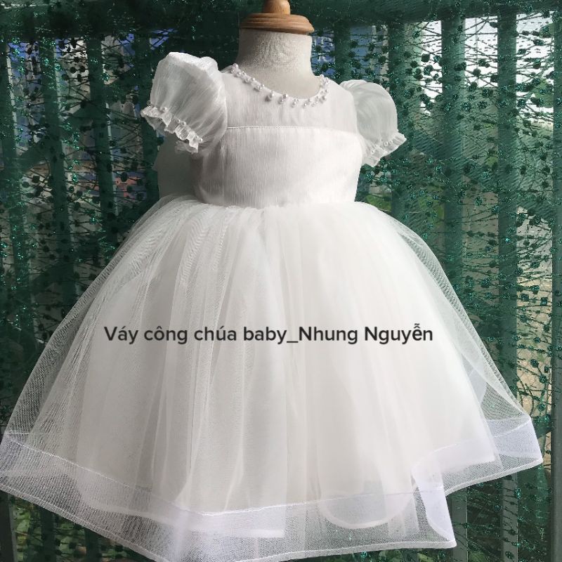 váy công chúa Nhung nguyễn
