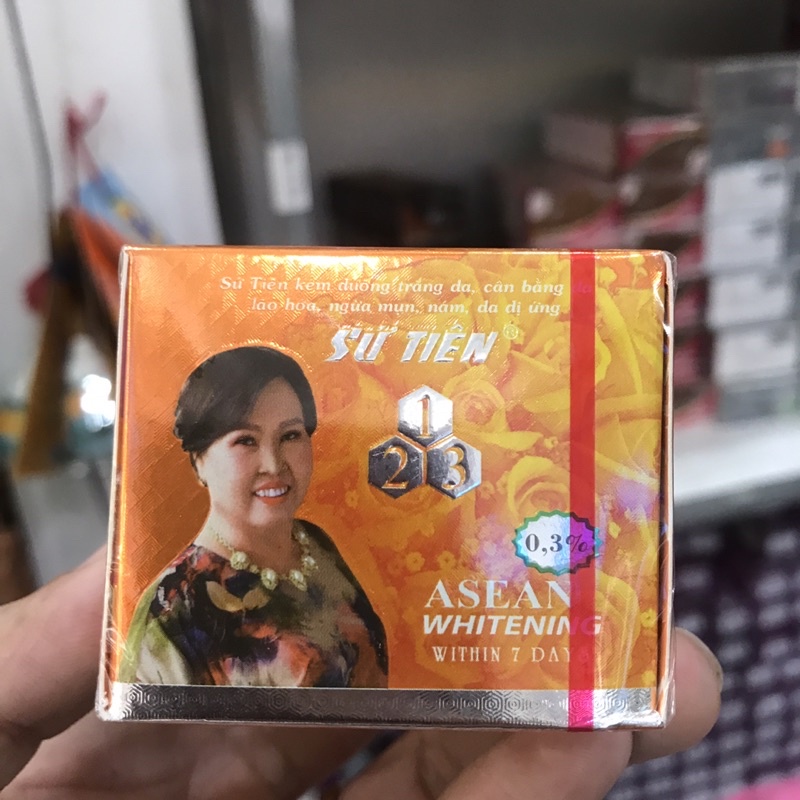 Kem dưỡng trắng da 7 ngày ngừa mụn Sứ Tiên 3g