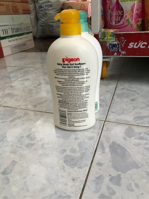 Sữa tắm gội Pigeon 2in1 700ml