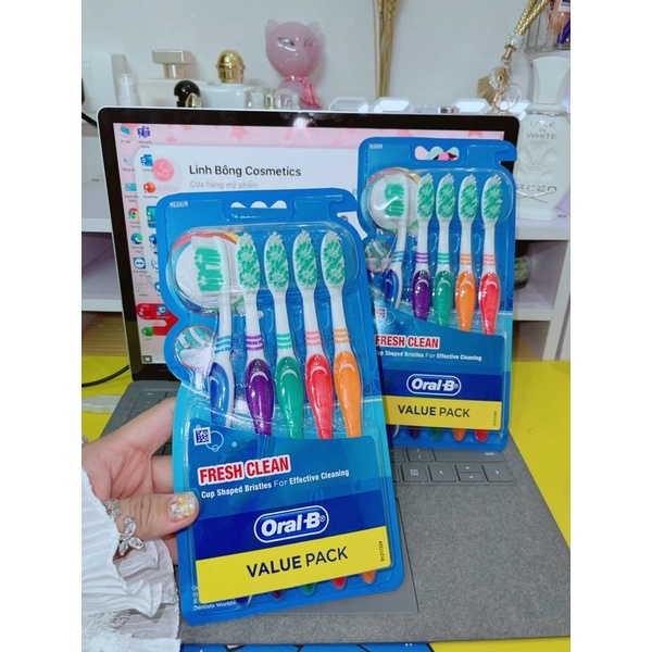 SET 5 BÀN CHẢI ĐÁNH RĂNG ORAL B CHO CẢ GIA ĐÌNH