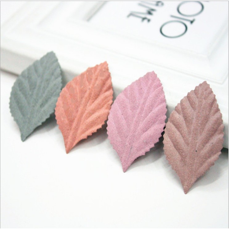 Lá da 4.5cm 5k/goi 5 cái