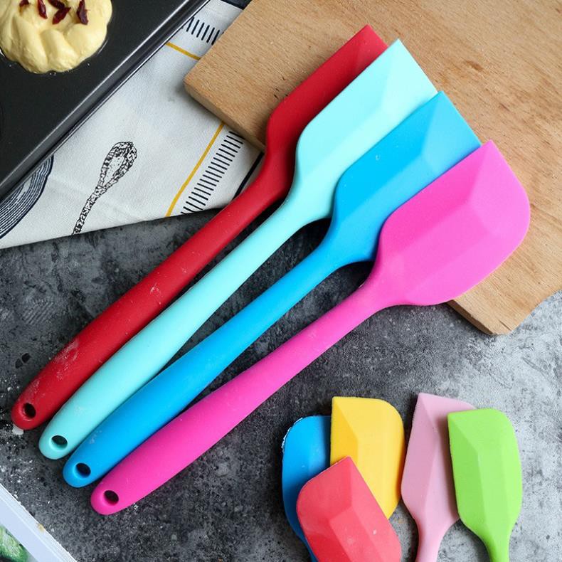 Spatula - Phới Dẹt Trộn Bột Đúc Cao Cấp