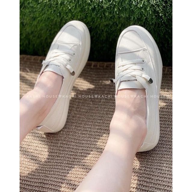 GIÀY SLIP ON DÂY BUỘC