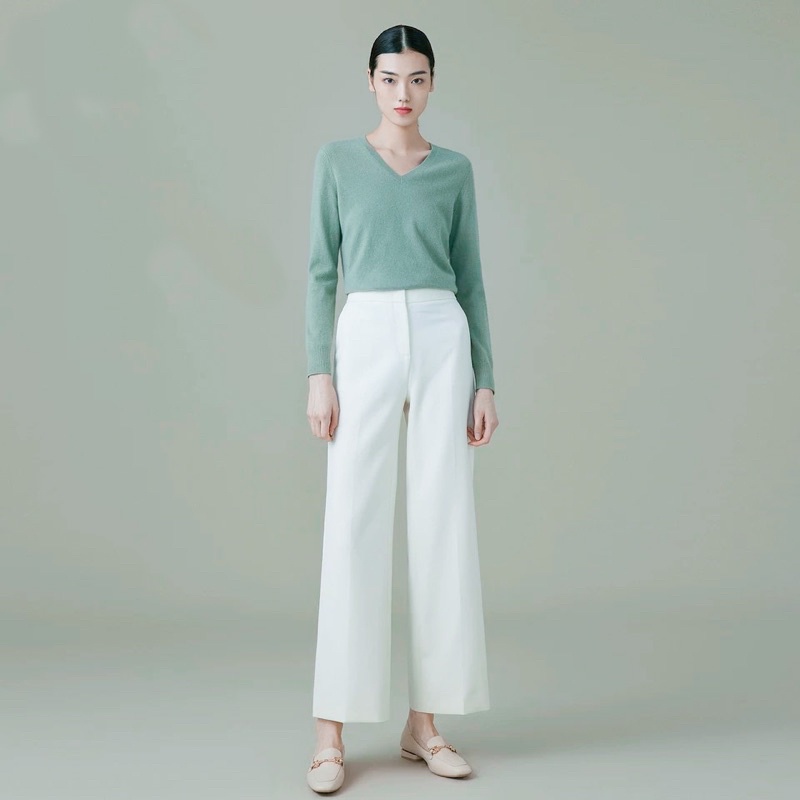 Áo len nữ FREDY cổ tim dài tay nữ, chất mềm mịn siêu ấm và giữ form  A97 | BigBuy360 - bigbuy360.vn