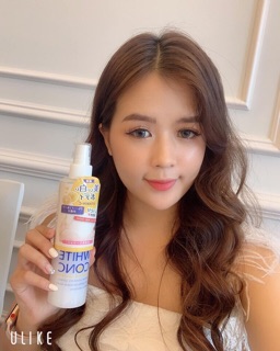 Tẩy da chết white conc
