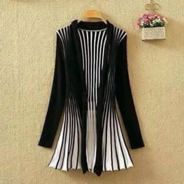 Áo khoác len pha Đà Lạt