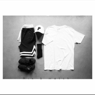 ÁO THUN OVERSIZE TRẮNG - ĐEN UNISEX
