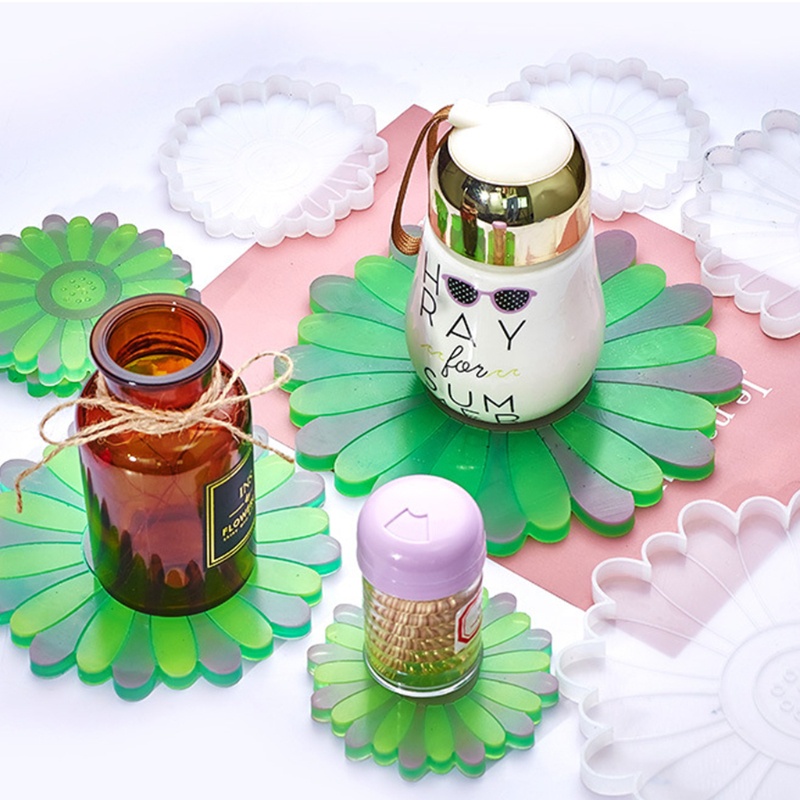 Sa Set 5 Khuôn Silicon Làm Đế Lót Ly Hình Hoa Cúc Xinh Xắn