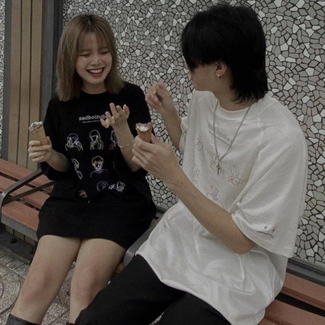 Áo Thun Nam Nữ  Form Rộng Hàn Quốc Sadboyzvibes Dày Mịn Thoáng Mát Thiết Kế Thời Trang Kiểu Dáng Năng Động Trẻ Trung
