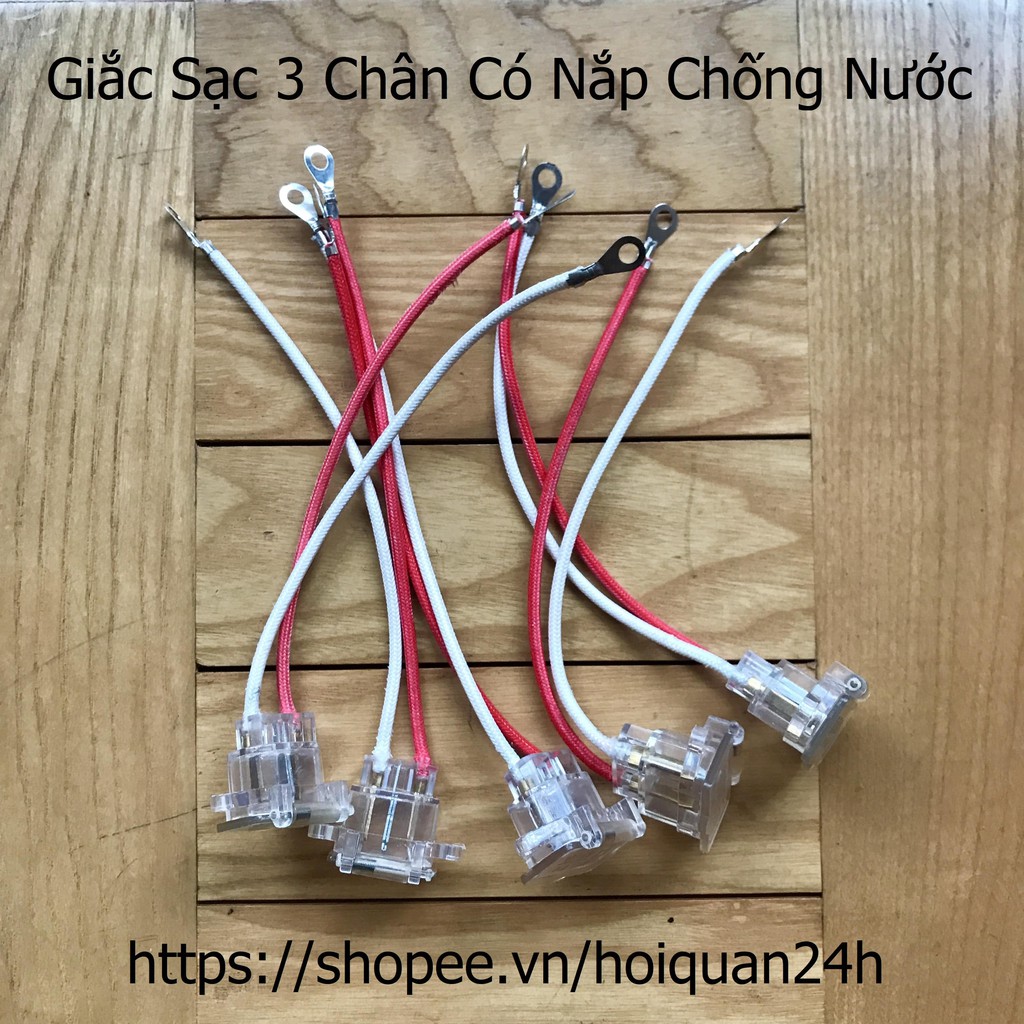 Ổ cắm sạc Xe Điện 3 chân có nắp chống nước, giắc sạc xe điện