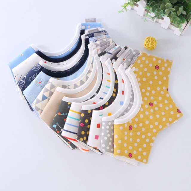 Yếm dãi cotton chống thấm cao cấp tạo hình sao cho bé trai gái