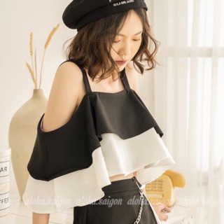 Áo croptop hai dây phối đen trắng