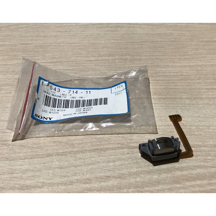 Tai Nghe Âm Thanh STEREO WALKMAN COMPO SONY 1-543 - 714-11 HS27