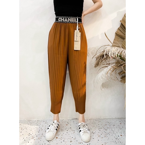 QUẦN DÀI XẾP LY NHĂN CHẤT VẢI ĐẸP MỀM KHÔNG NHĂN ĐỨNG FROM