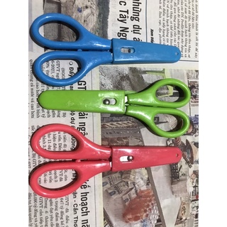 Kéo cắt giấy - làm thủ công có nắp đậy