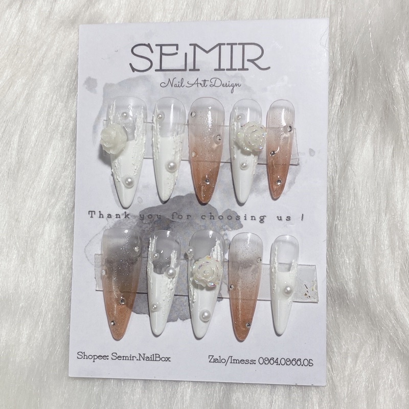 Nail Box thiết kế theo yêu cầu đính hoa hồng