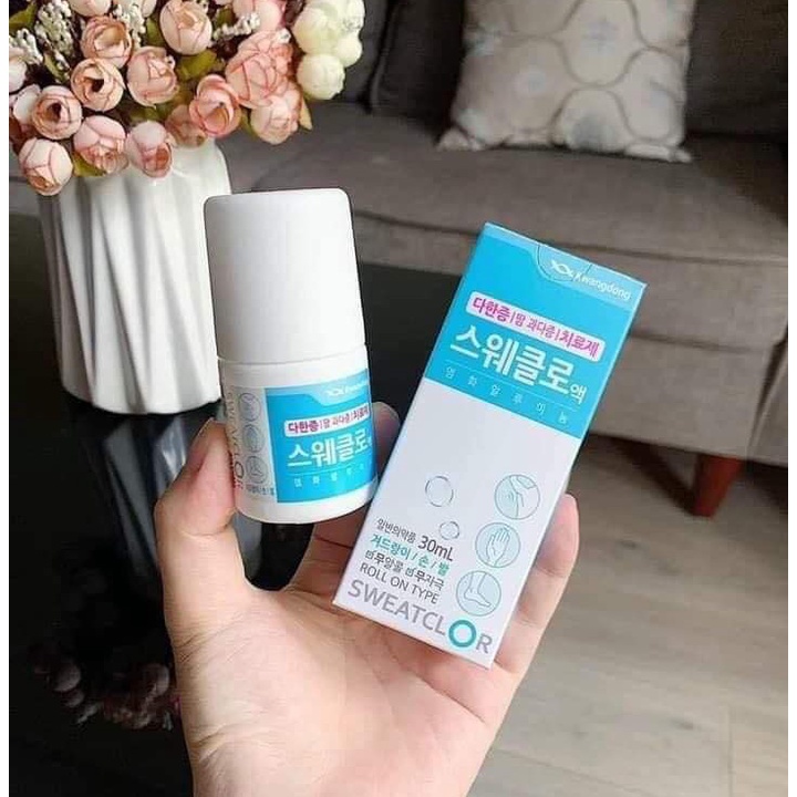 Lăn Khử Mùi Ngăn Tiết Mồ Hôi Kwangdong Sweatclor 30ml