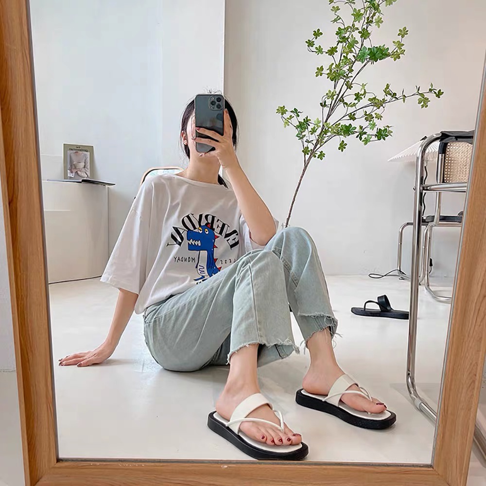 Dép Sandal Xỏ Ngón Đế Dày Thời Trang Đi Biển Mùa Hè Mới