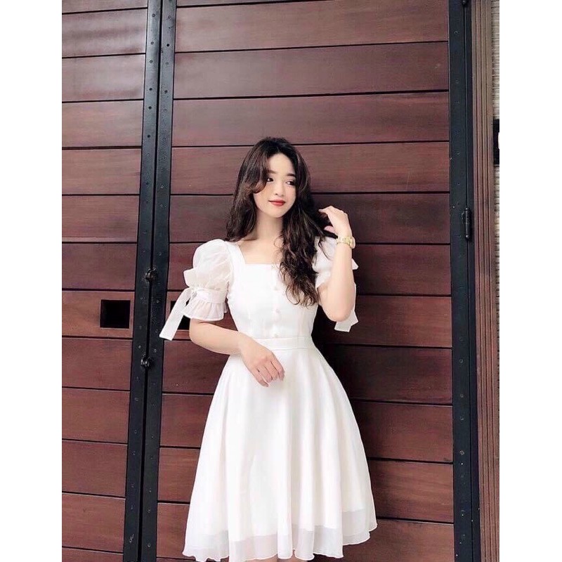 Đầm xoè tay nơ cổ vuông kt
