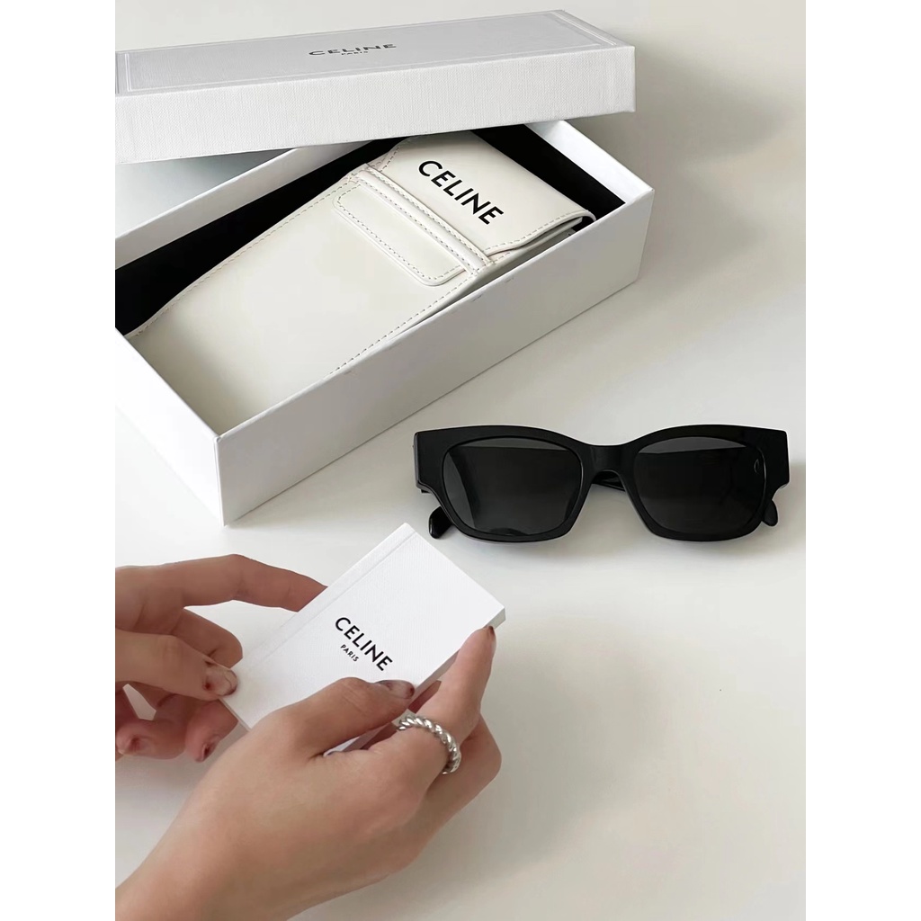 Hộp Đựng Đồ Dùng Kèm Kính CE 2022 Tiện Dụng