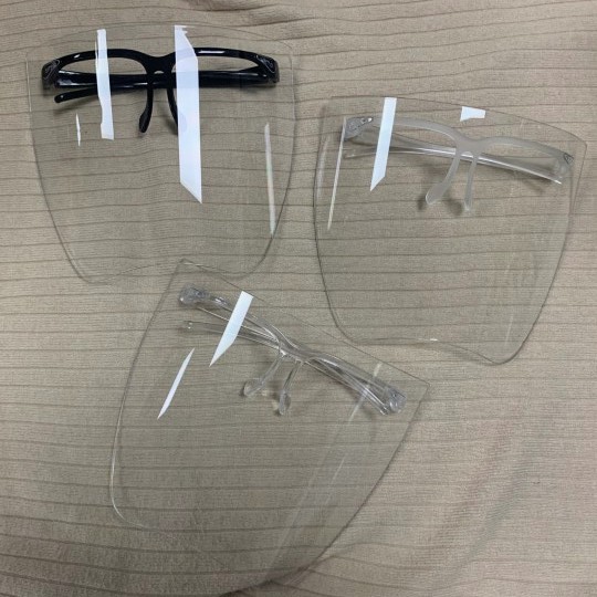 Kính bảo hộ bảo vệ mắt đa năng chống bụi bẩn giọt bắn đảm bảo an toàn tuyệt đối | BigBuy360 - bigbuy360.vn