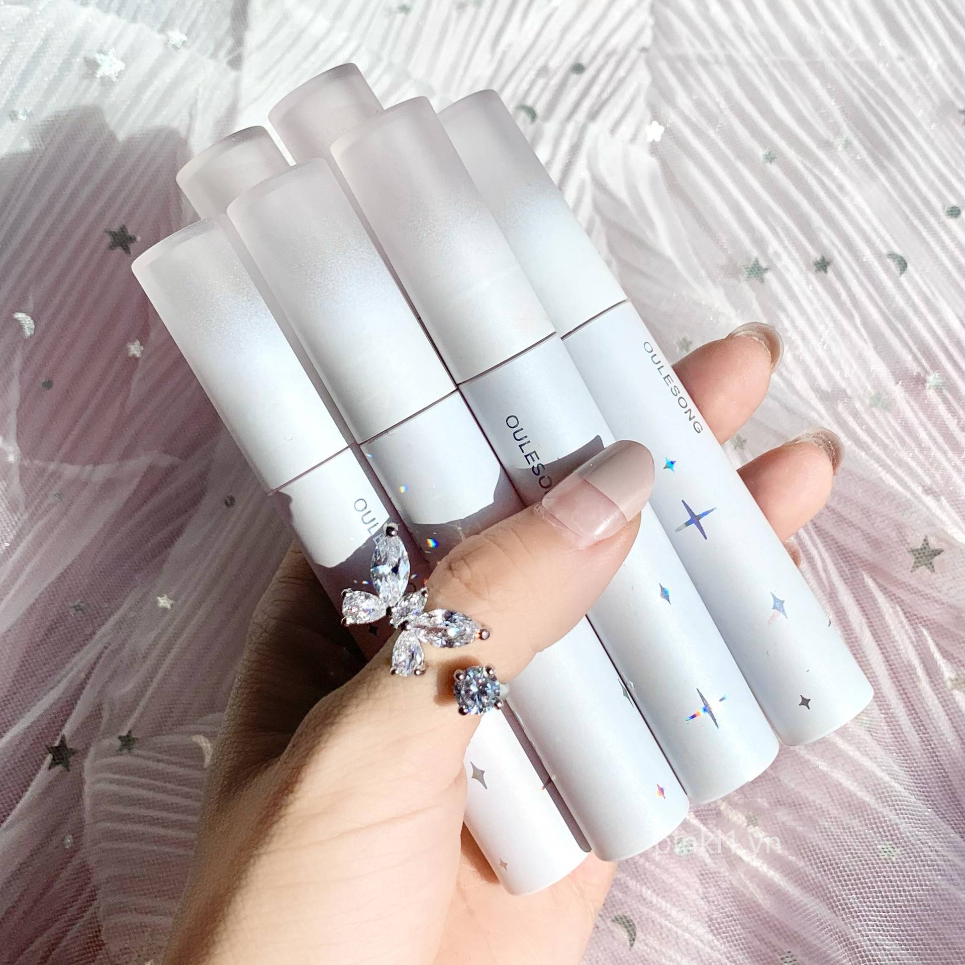 [Hàng mới về] Son kem Oulesong chống nước lâu trôi chất lượng cao | BigBuy360 - bigbuy360.vn